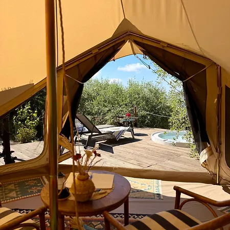 אוהל מפואר Stecado Glamping דולצ'אקווה