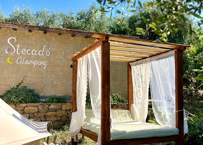 Luxe tent Stecado Glamping Dolceacqua